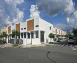 Bán nhà phố trong KCN Phước Đông B3-17 đã hoàn thiện giá 1,7 tỷ view TTTM, 2PN/1WC