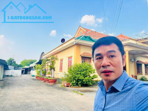 Biệt Thự và Nhà Xưởng Tân Phú Trung có diện tích 4.400m2 - 5
