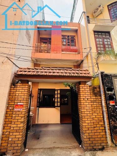 Bán nhà HXH, 1 căn ra MT Trương Công Định P.14 Tân Bình 67m2 3Tầng 3PN. Chỉ 10.8 Tỷ còn TL - 5
