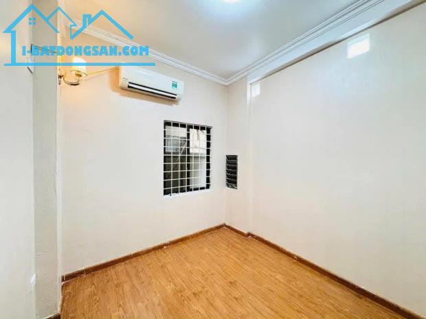 LINH QUANG Đống Đa 2.35 TỶ NHỎ HIẾM CÓ - VÀI BƯỚC RA HỒ LINH QUANG - 2