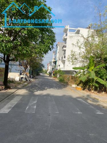 Lô Đất Siêu Đẹp 125m2( 8 x 16 ) , KDC Trường Lưu Gần Chợ Long Trường , Q 9, Chỉ 4.6 Tỷ TL - 5