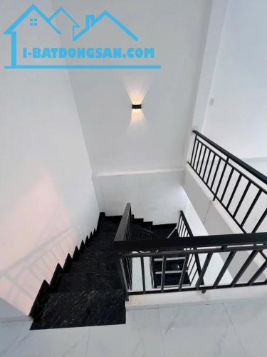 NHÀ CỰC ĐẸP NGAY TP BIÊN HÒA,GẦN SÔNG MÁT MẺ ,CHỈ CẦN 800TR NHẬN NHÀ - 3