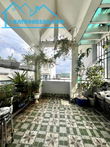 Gấp Bán nhà đường Hương Lộ 2 - HẺM 8m thông 64m² ( 4 x 16 ) 5 TẦNG 6PN - Như Hình - 2