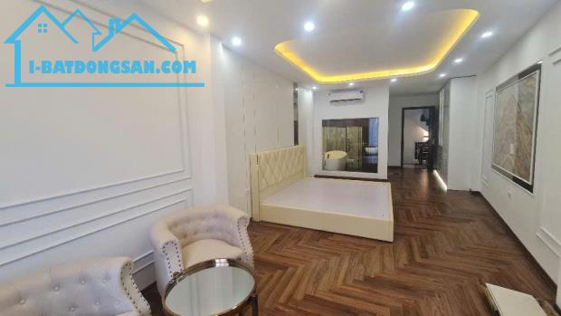 SIÊU PHẨM ĐẸP LỘNG LẪY PHỐ LÒ ĐÚC 70m2 x 7 tầng thang máy, đẳng cấp, sang trọng, quý tộc