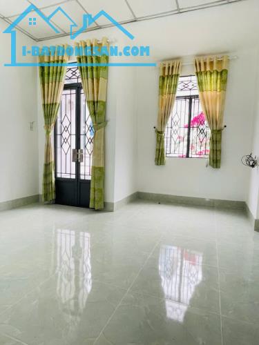 Bán Gấp Nhà Ấp Chiến Lược Bình Tân gần chợ Gò Xoài 42m2 ,2 Tầng Nhỉnh 4 tỷ - 1