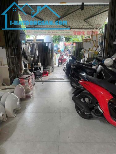 Bán nhà mặt phố giá ưu đãi tại Đường Huỳnh Tấn Phát, Hải Châu, Đà Nẵng, 10,8 tỷ, 98 m2 - 2