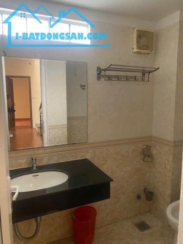 Gần phố, 58m2, Phố Ngọc Lâm, Long Biên, 8x tỷ. - 5