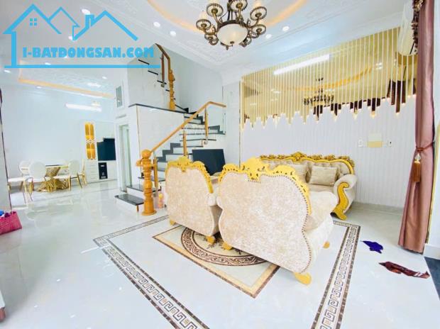 BÁN BIỆT THỰ MINI NGANG 9M GÓC 2 MẶT TIỀN HXH 6M - 3 TẦNG FULL NỘI THẤT - HUỲNH TẤN PHÁT - 4