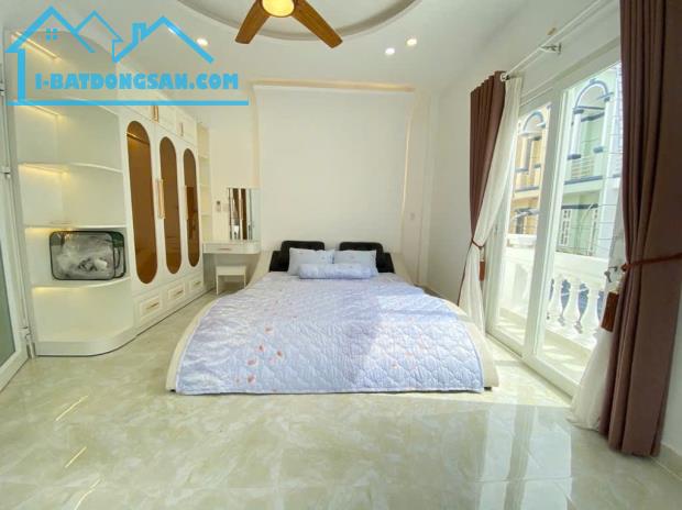 BÁN BIỆT THỰ MINI NGANG 9M GÓC 2 MẶT TIỀN HXH 6M - 3 TẦNG FULL NỘI THẤT - HUỲNH TẤN PHÁT
