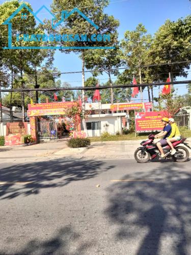 Bán lô Góc, 3 mặt tiền 11*30, 30 thổ cư, chỉ 3.8T Long Thọ, Nhơn Trạch Đồng Nai - 1