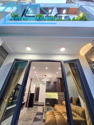 ♪ NHà Kiệt 179 Nguyễn Văn linh, gần đường, 48m2, 2 tầng đẹp, 3.45 tỷ