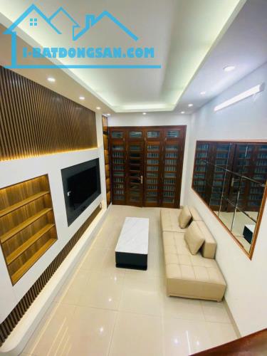 Bán nhà phố Nhân Hoà quận Thanh Xuân 30m2 4 tầng nhỉnh 6 tỷ