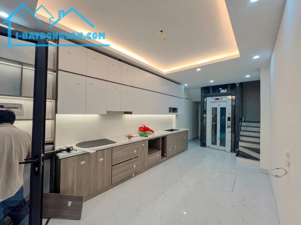 Bán nhà đường  Hoàng Mai - Đền Lừ, 34m, 5 tầng. Giá: 7.6 tỷ - 1