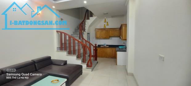 Bán nhà giáp khu DV Vạn Phúc-Hà Đông. 25m2x5T, ô tô đỗ sát nhà. Giá 6,15 tỷ. Lh 0984672007