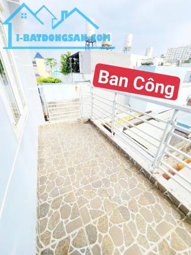 👉4 TỶ XÍU - CẠNH NGUYỄN SƠN, VĂN CAO - 40M2, 4 TẦNG - HẺM 5M XE HƠI THÔNG TỨ TUNG