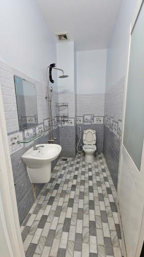 Nhà giá tốt 3 lầu đúc, 4 x 22m, Âu Dương Lân P3-Q8, nhỉnh 7ty - 3