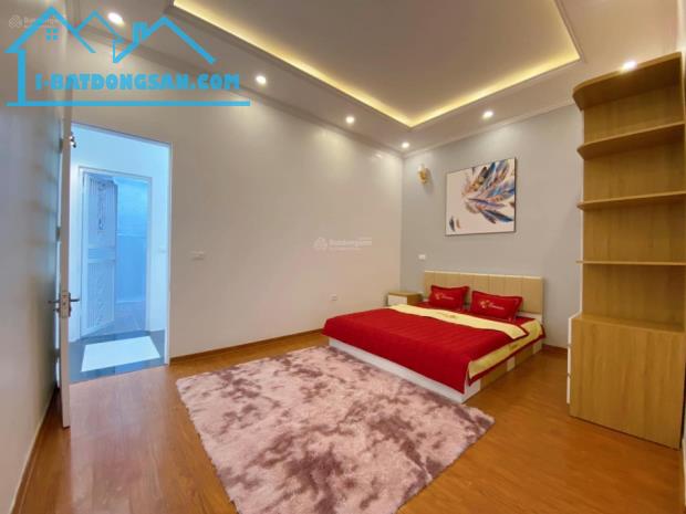 Bán nhà Kim Giang, DT 42m2 x 4 tầng, về ở luôn, giá 5.8tỷ, ngõ nông, gần đường - 1