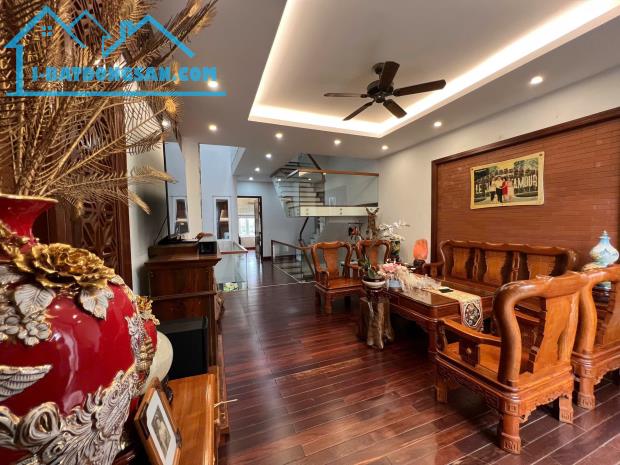 Bán nhà đẹp 4 tầng mặt tiền gần đường Nguyễn Đức An, sát Vương Thừa Vũ, An Hải Bắc, Sơn Tr - 1