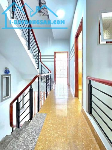 Liền kề Q7 Nhà đẹp 4 tầng nội thất xịn 4.2x14m 39 Dương Cát Lợi Thị Trấn Nhà Bè chỉ 5.25tỷ - 3