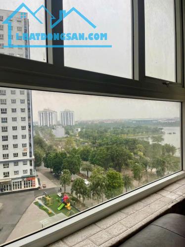 Chính chủ gửi bán căn hộ 2 ngủ view Hồ tầng trung, giá rẻ nhất tòa HH03B KDT Thanh Hà Cien