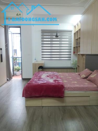 BÁN NHÀ, PHÂN LÔ BÙI HUY ÍCH, CẠNH TT HÀNH CHÍNH HM, 30M2, 5 TẦNG, MT 4,2M, GIÁ 6,95 TỶ (T - 2