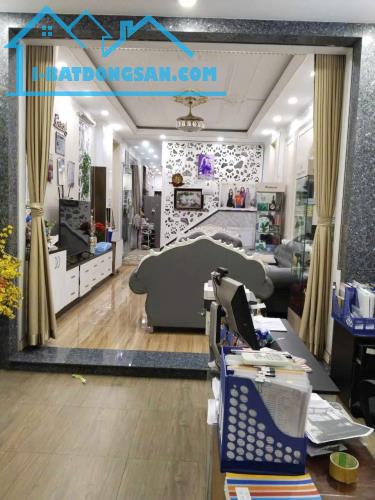 Bom Tấn mặt tiền hẻm liên khu 4-5 gần chợ Bình Thành 171m2,4Tầng Nhỉnh 12 tỷ - 3