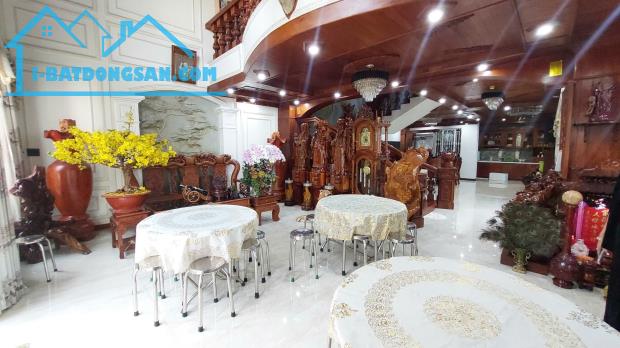 ✈️ GẦN BẾN XE QUẬN 8 BIỆT THỰ PHỐ VỪA Ơ VỪA KINH DOANH -320M2 16x20 4 TẦNG 6PN CHỈ 3x tỷ