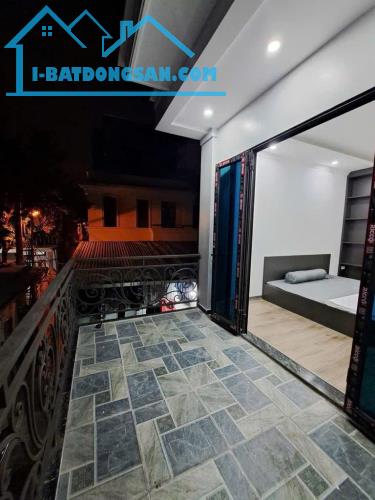 BÁN NHÀ 5 TẦNG MẶT NGÕ LĨNH NAM - HOÀNG MAI - HÀ NỘI - giá bán 5.6 TỶ - SỔ ĐỎ CHÍNH CHỦ
3 - 1