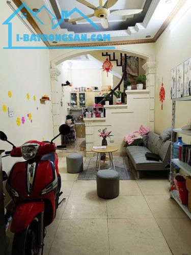 bán nhà gần phố Tô Vĩnh Diện, Thanh Xuân, nhỉnh 6tỷ