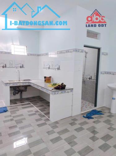 Bán nhà 1 trệt 1 lửng đường xe hơi, Tam Hiệp, Biên Hòa, 82m2, giá 2 tỷ 990.