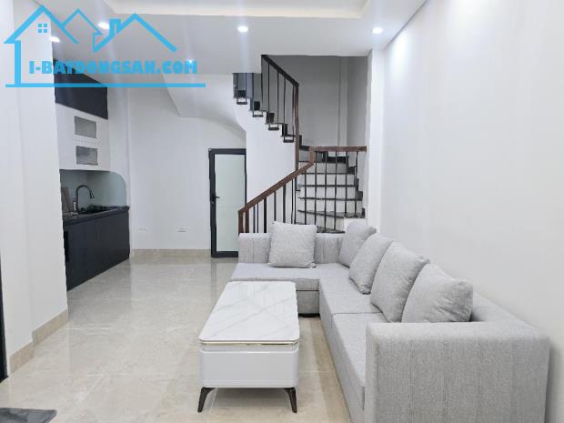 Nhà mới đẹp hiện đại. Full nội thất cực đỉnh ở sướng