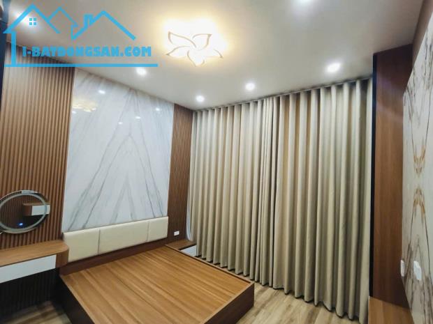 BÁN NHÀ 4 TẦNG TẠI PHÚC XÁ, BA ĐÌNH, HÀ NỘI