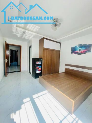 **Tuyệt phẩm nhà 6 tầng, 9PN, 10WC - Kim Ngưu, Hai Bà Trưng - 12.9 tỷ**

**Hoặc:**

**Nhà - 2