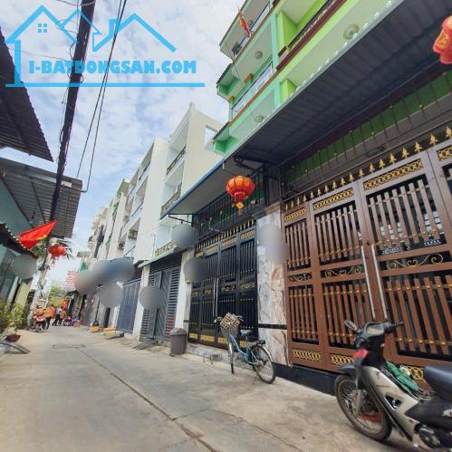 Hồ HỌC LÃM --HẺM XE TẢI --75M2 --DÒNG TIỀN CHO THUÊ 10TR/THÁNG