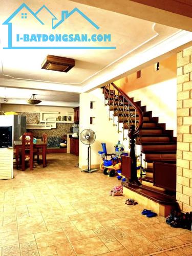 CẦN BÁN NHÀ KIM MÃ, BA ĐÌNH, 70M X 5 TẦNG, DÂN TRÍ CAO, 30M Ô TÔ ĐỖ - 1