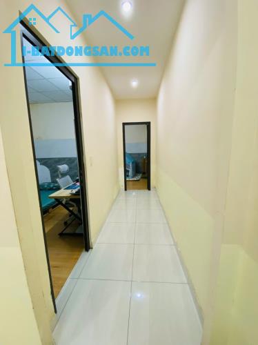 ♣ Nhà Kiệt thẳng ra MT Hoàng Diệu Chợ Mới, 93m2, 2 tầng, 3.x tỷ - 1