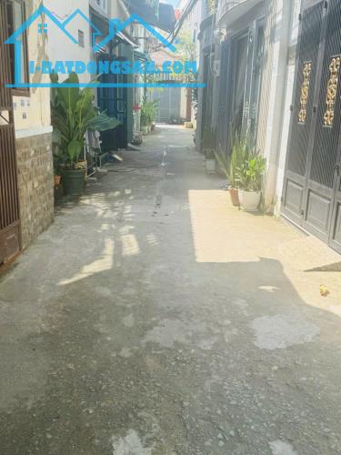 Bán nhà SHR Tân Thới Hiệp 21, Q12, ngang 4.5m, giá 2ty900 - 2