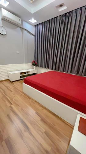 Cho thuê nhà nguyên căn ngõ Bùi Xương Trạch, 30m2, 4 tầng, 2 ngủ, 10 Triệu - 1