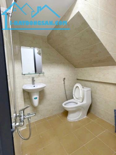 Mặt tiền 2 lầu/ST Âu Dương Lân P2Q8, giá 14.5 tỷ - 1