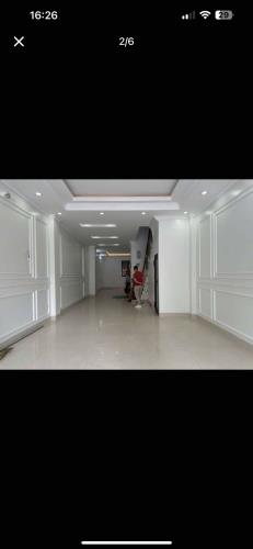 Bán nhà Bắc Cầu, ô tô đỗ cửa 44m x 4 tầng x 3 ngủ