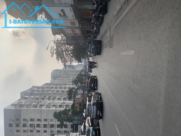 8TỶ - HIẾM XÃ ĐÀN - GẦN Ô TÔ - DÂN XÂY CHẮC CHẮN - 45M - 5TẦNG - ĐỐNG ĐA