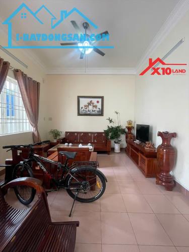 Bán nhà 2 tầng 200m2 thổ cư gần công viên Biên Hùng. Chỉ 10,5 tỷ - 5