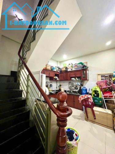 NHÀ TRỊNH ĐÌNH TRỌNG QUẬN TÂN PHÚ  4 X 11, HẺM ÔTÔ TRÁNH, NHỈNH 5 TỶ - 2