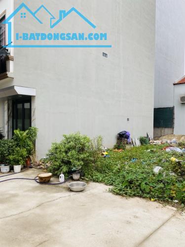 Đất vuông vắn thổ cư đẹp. Giá trị tăng theo từng ngày - 1