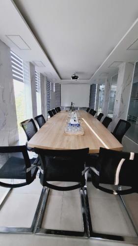 Bán gấp toà Văn phòng 216m2 tại Tố Hữu, Trung Văn, ô tô đỗ cửa chỉ 57 tỷ. Lh: 0392863486. - 1
