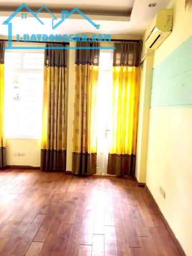 (2 Tiền) Bán nhà phân lô Huỳnh Thúc Kháng 50mx6T 11PN 2 mặt ngõ KD oto tránh gần phố sổ - 1
