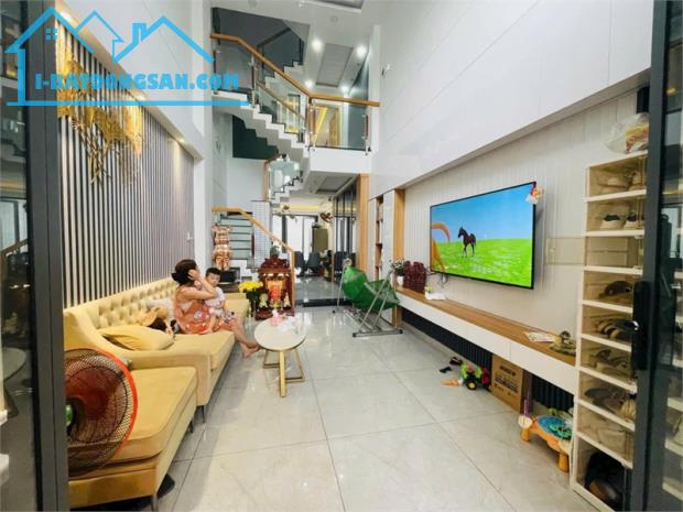 Nhà 5 Tầng đường Bùi Quang Là, Hẻm 6m thông, gần Emart Phan Huy Ích, giá 7.43 tỷ - 1