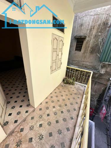 Cho thuê nhà riêng ở Trần Đại Nghĩa, Hai Bà Trưng 50m x 3T giá 11 triệu, gần ĐH KTQD - 4