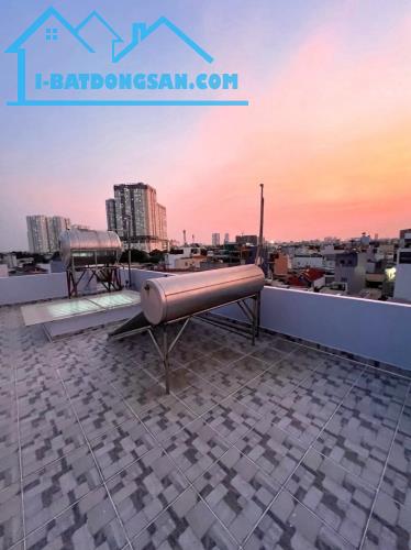 Nhà bán Âu Dương Lân Phường 3 . Quận 8 . Khu trung tâm. Tiện ích  . Đi Quận 1.5.7 chỉ 5 ph