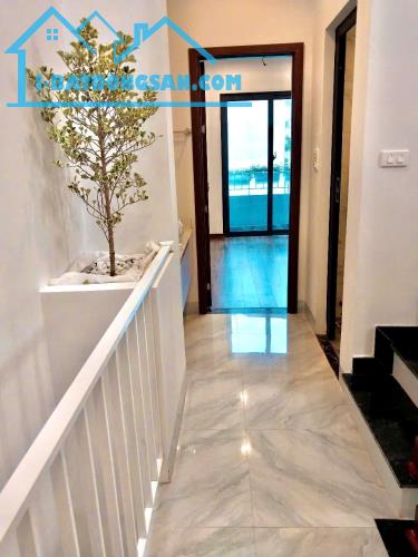 Bán gấp nhà 4Tầng 50m Sát UBND xã Ngọc Hồi CĂN GÓC 20m Ra Mặt Phố chỉ 5.8 tỷ - 3